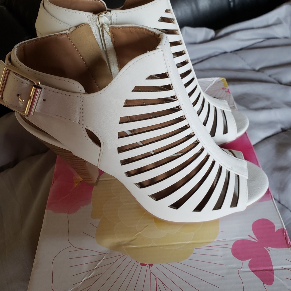 White Summer Fun Heels!